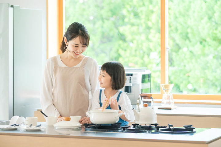 包丁の堺徳|包丁の使い方を親子で学ぶ