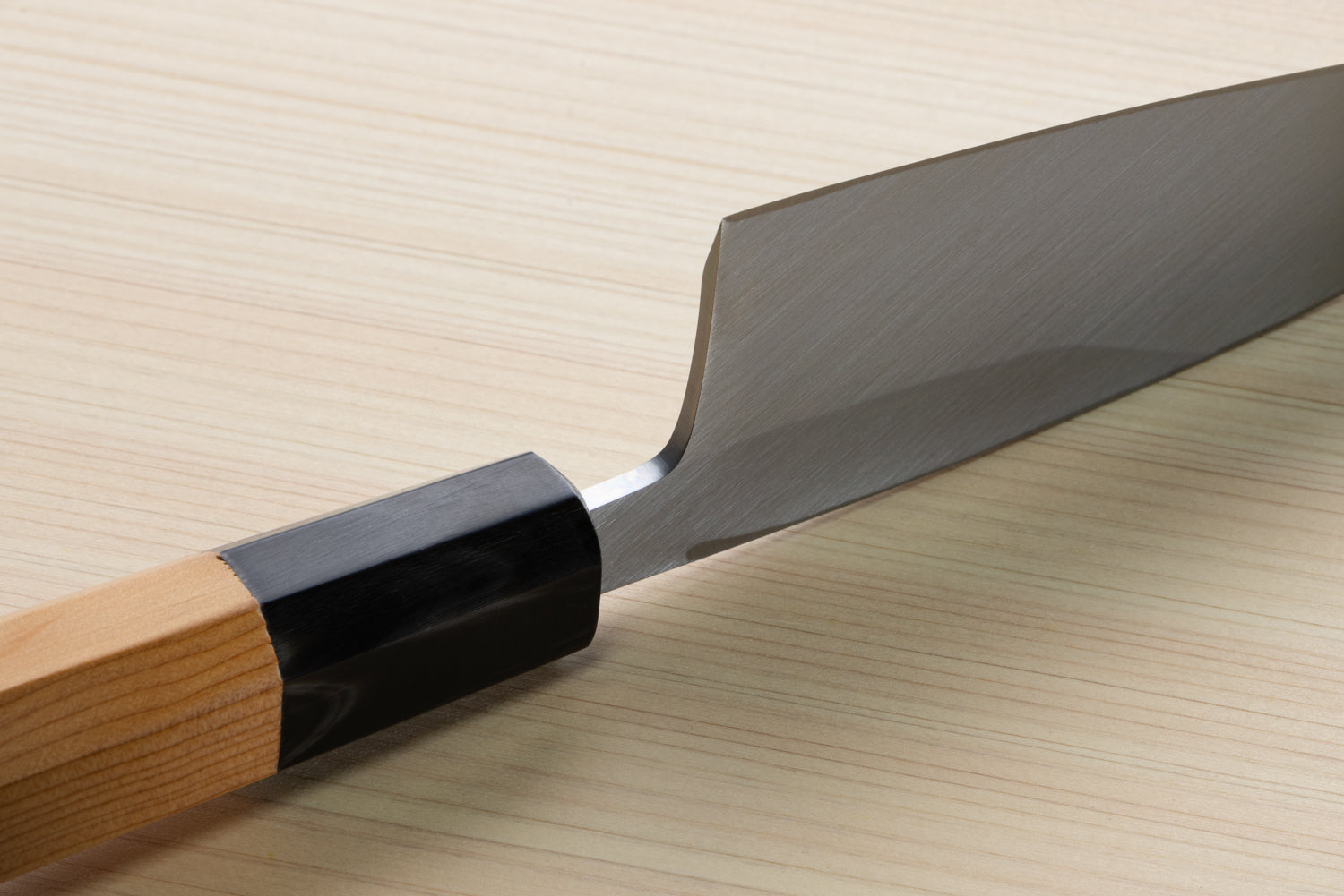 Japan Knife TOKU | Aji-kiri knife White paper 2 steel blade Yew octagonal handle