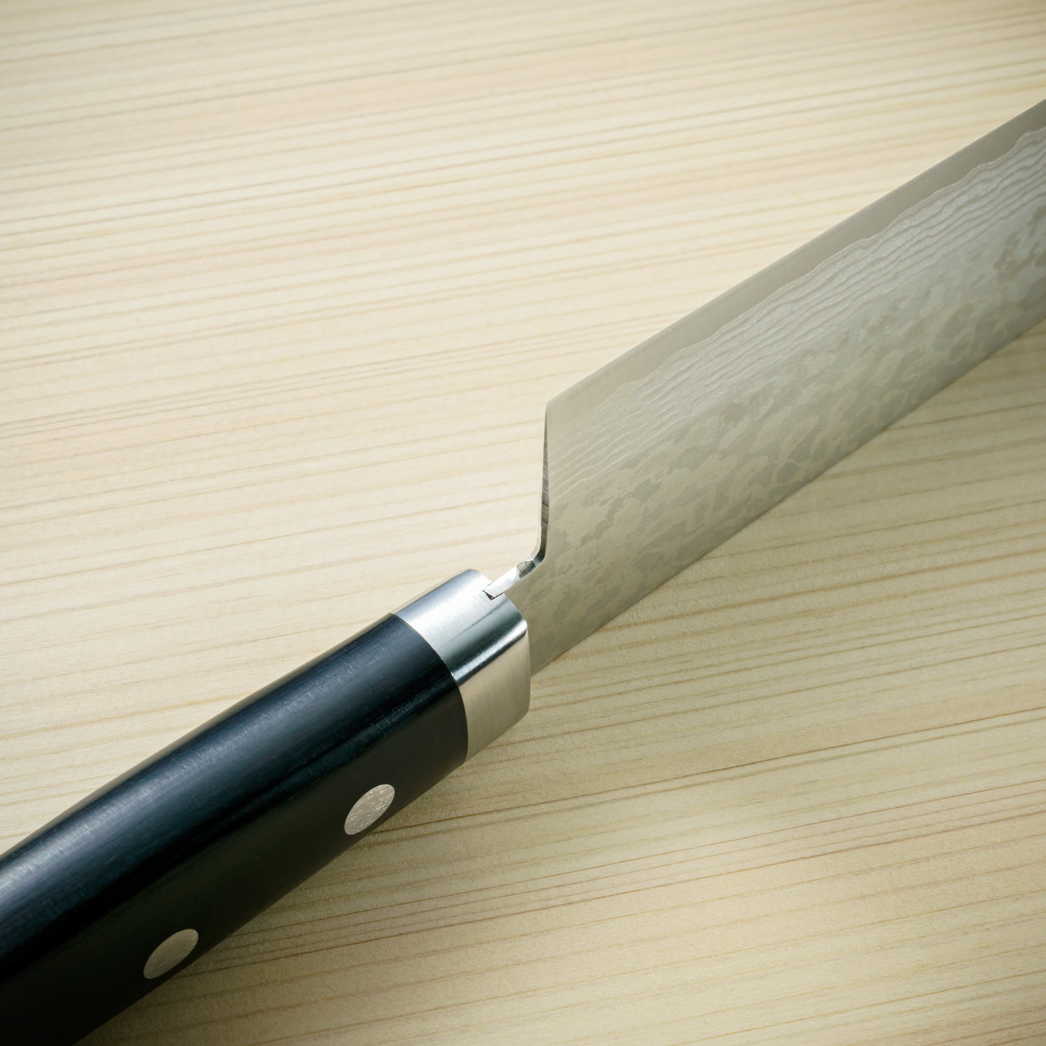 Japan Knife TOKU | Damascus Santoku knife VG10