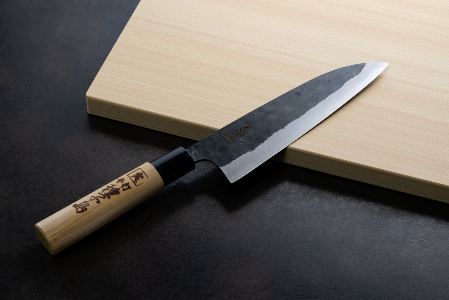 Japan Knife TOKU | Santoku Knife, Black finish, Shiroichi steel, Sakura pattern, Kagoshima, Tane knife