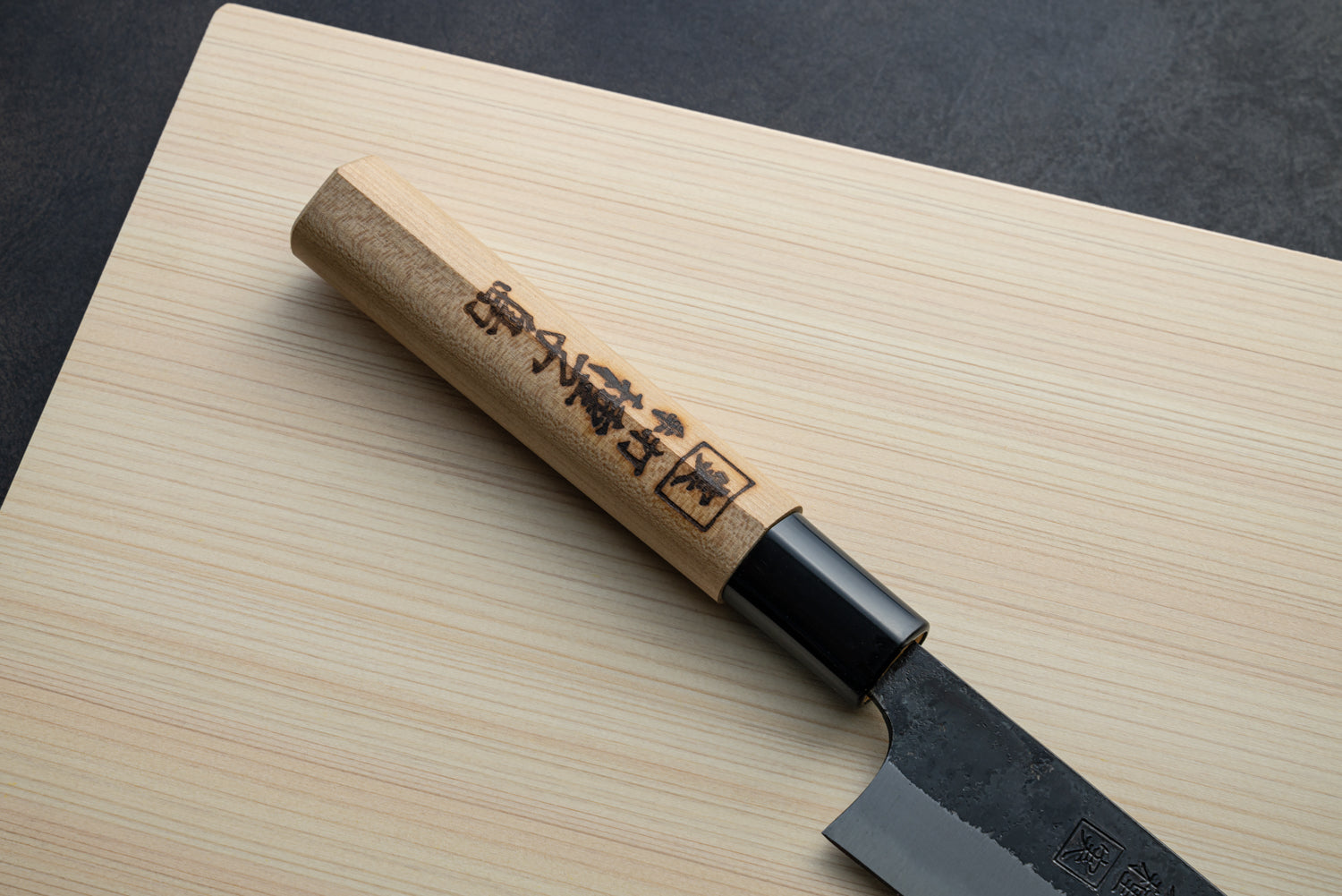Japan Knife TOKU | Yanagiba knife made in Tanegashima, White paper No.1, cherry pattern