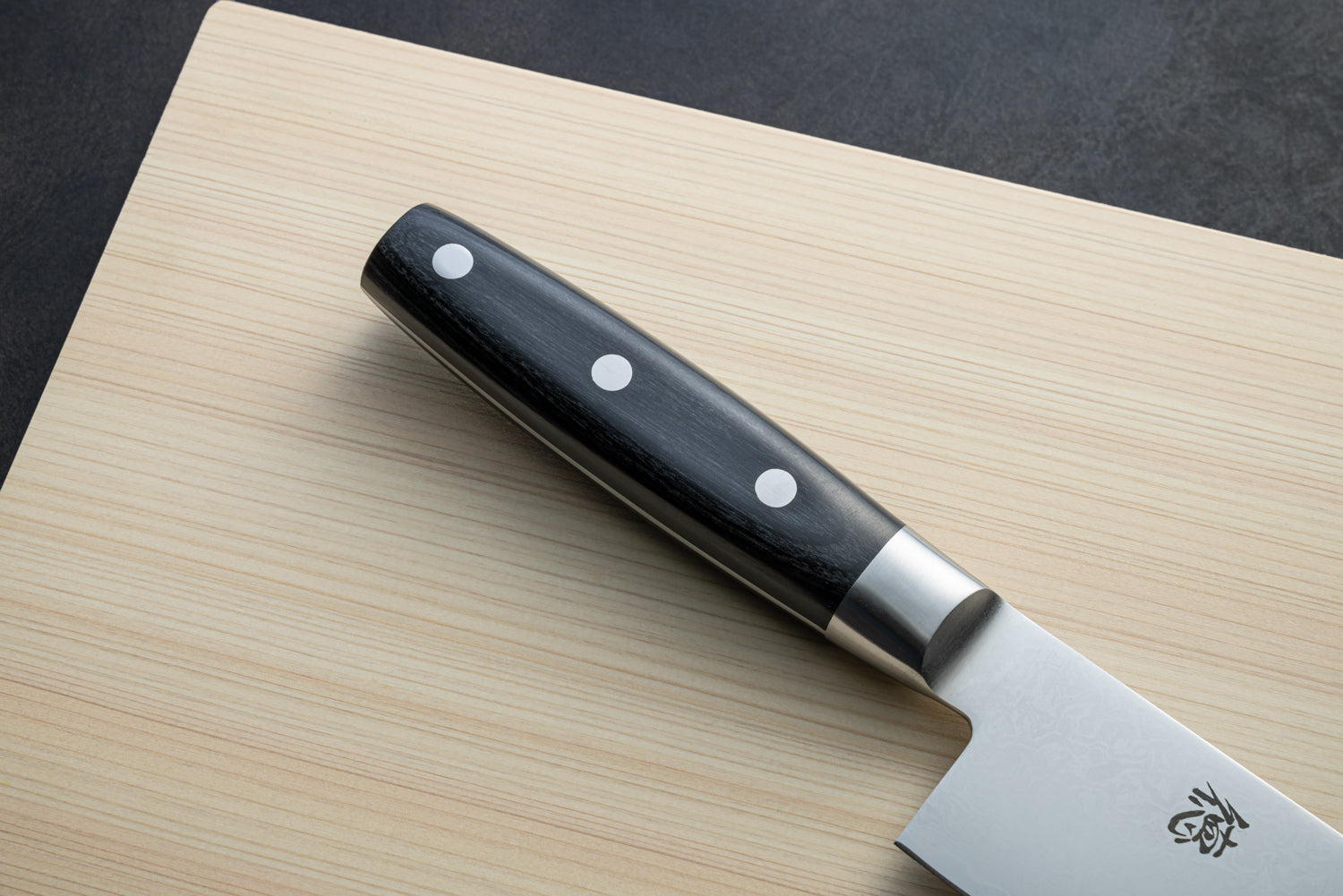 Japan Knife TOKU | Damascus Santoku knife VG10