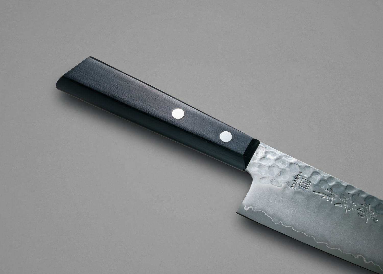 Sakaitoku Knives|Gyuto Knife Kaneyoshi Hammered VG10