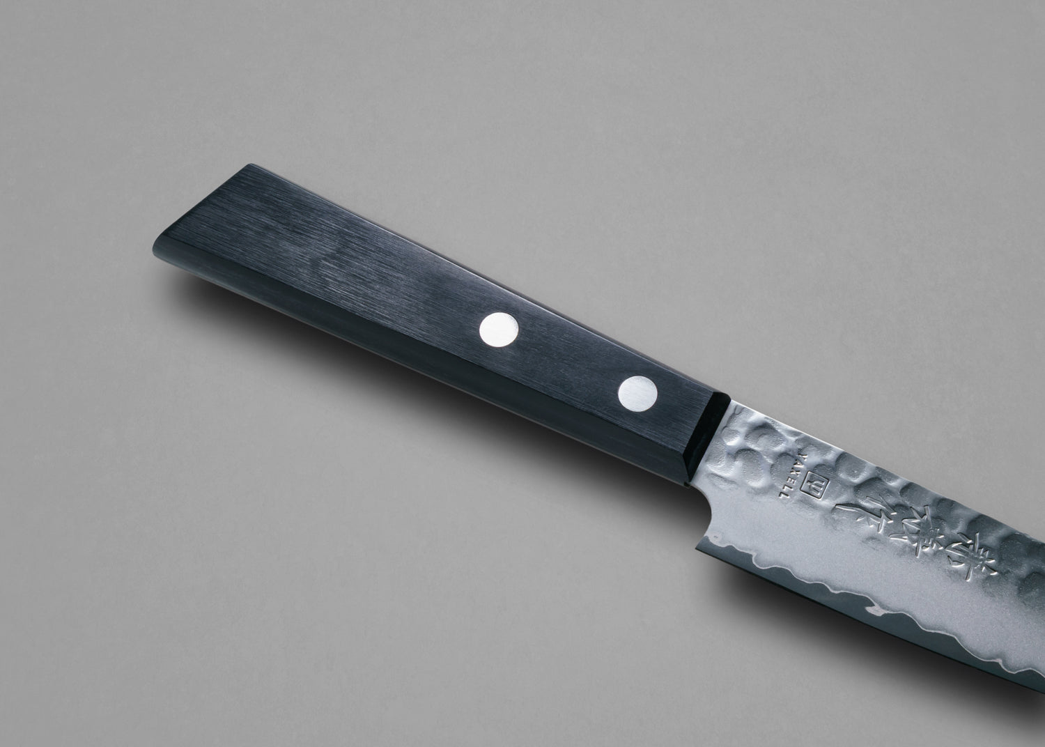 Japan Knife TOKU | Kaneyoshi Petty Knife Hammered VG10